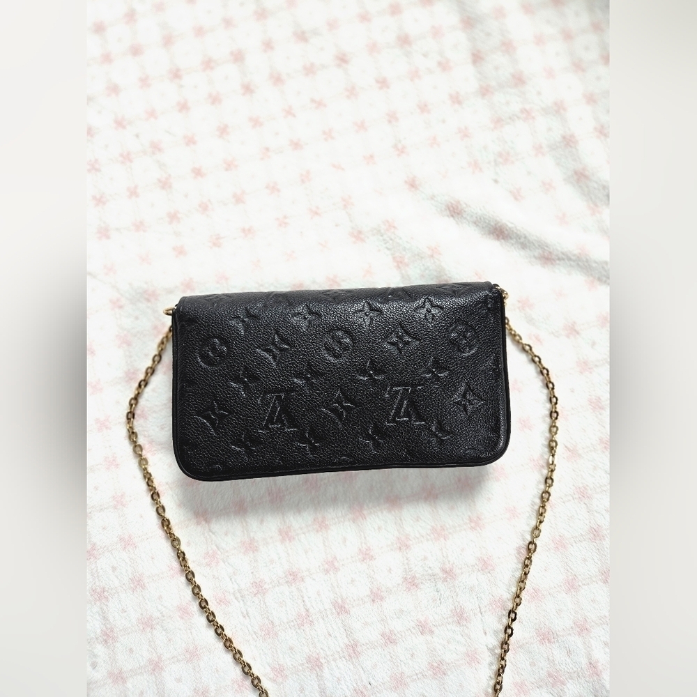Louis Vuitton Félicie Pochette – Black Empreinte Leather, 100% Authentic - Picture 4 of 8